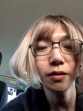 takusaki223 online show from March 20, 6:51 am