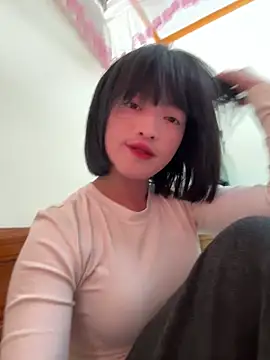 Tramy xx online show from December 1, 8:18 am