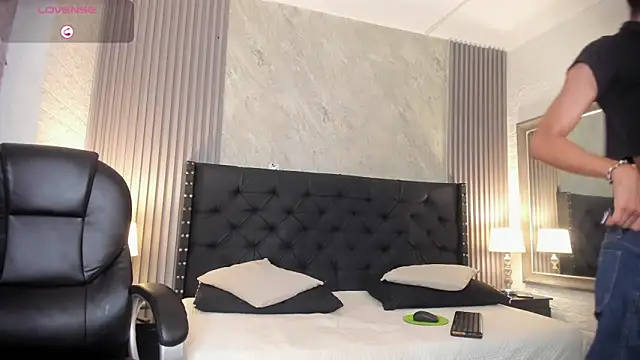 Snapshot of jessica__rabbit1 chatting on October 11, 7:38 pm jessica rabbit1 online show from October 11, 7:38 pm