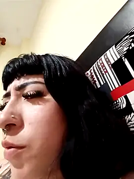 Snapshot of CAROLINA_17- chatting on October 10, 12:04 am CAROLINA 17- online show from October 10, 12:04 am