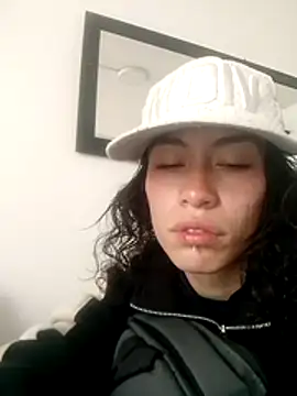 oblivionlove online show from November 26, 6:53 pm