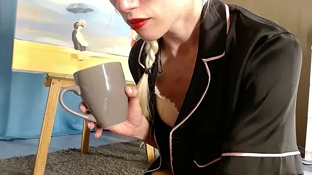 GirlFeetQueen online show from September 23, 12:53 am