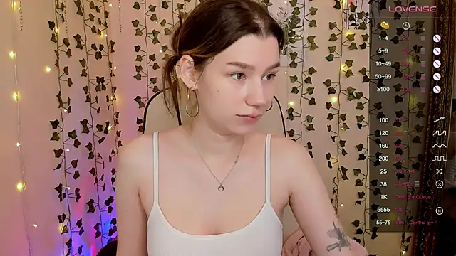 LinaBlossom  online show from February 7, 5:55 am