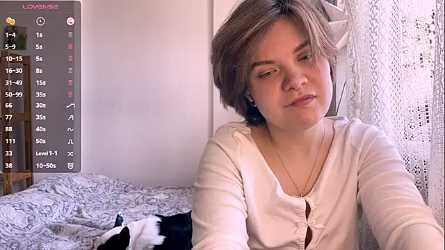 SabrinaFolts online show from October 11, 9:14 am