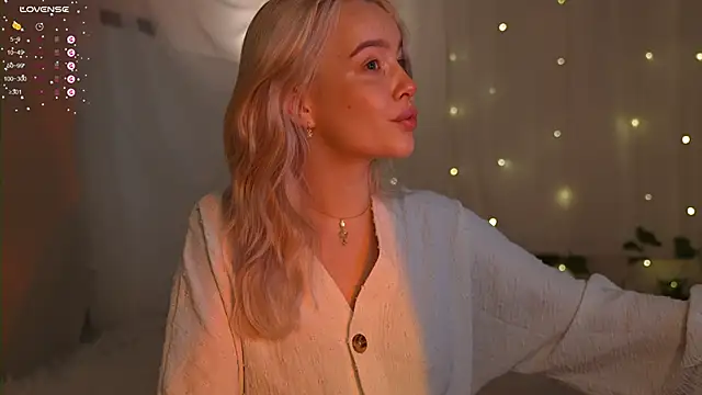 mother  of  dragons online show from September 22, 9:35 pm