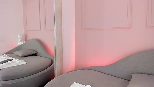 miia blaze online show from November 2, 6:44 pm