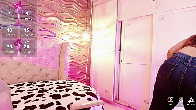 TahiyaMuley  online show from November 11, 7:44 pm