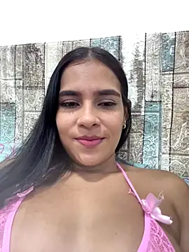 Snapshot of Valery_lux16 chatting on October 3, 4:23 pm Valery lux16 online show from October 3, 4:23 pm