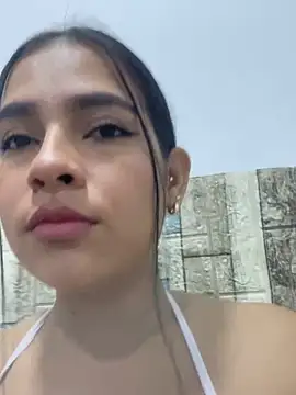 Snapshot of Valery_lux16 chatting on October 8, 12:20 pm Valery lux16 online show from October 8, 12:20 pm