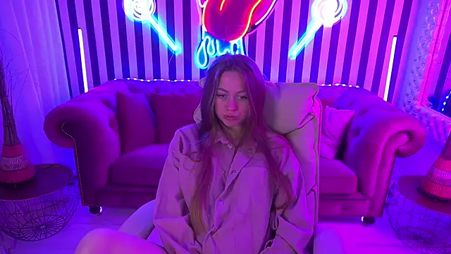 GoGoDream online show from April 19, 7:41 am