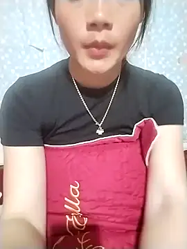 dorothyxx online show from March 18, 5:45 am