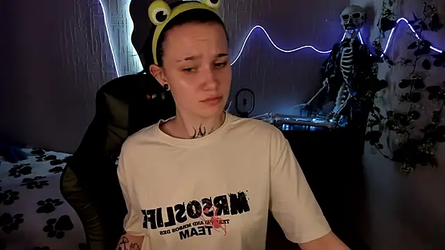 Elastikisss online show from May 28, 7:12 pm