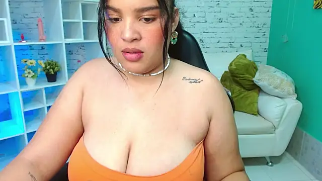 loaizalust online show from November 18, 7:59 pm