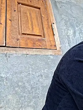 xuxulovezz online show from September 27, 4:41 am