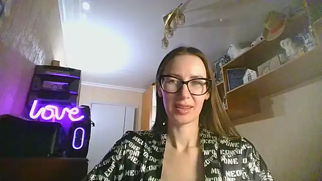 Norivann online show from February 28, 7:35 pm