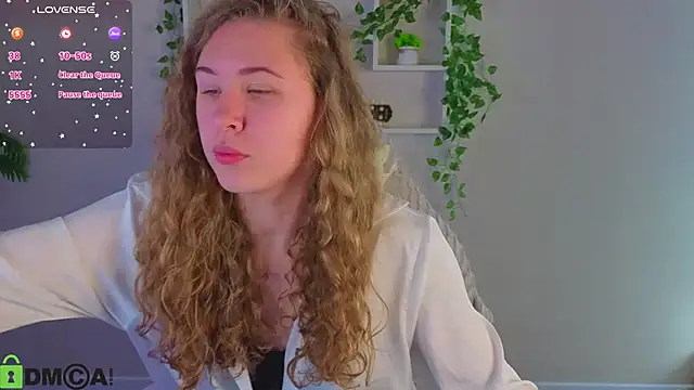 Elsie Cutties online show from November 11, 12:50 am