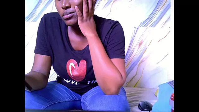 l4 love online show from February 1, 3:11 pm