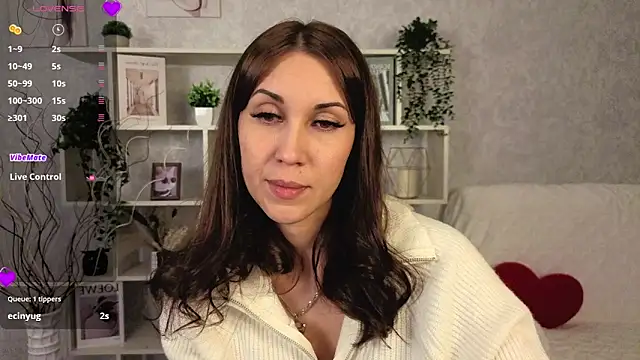 DreamVelour online show from December 1, 6:43 pm