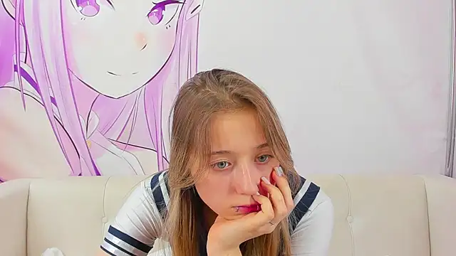 Angel Leeks online show from September 28, 5:58 am