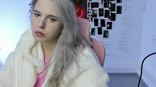 Snapshot of IngannaMorte chatting on September 27, 6:48 pm IngannaMorte online show from September 27, 6:48 pm