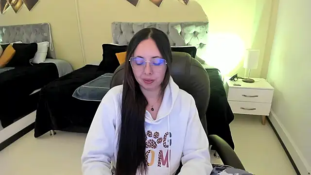 Snapshot of Nata_Velvet chatting on October 19, 2:08 pm Nata Velvet online show from October 19, 2:08 pm