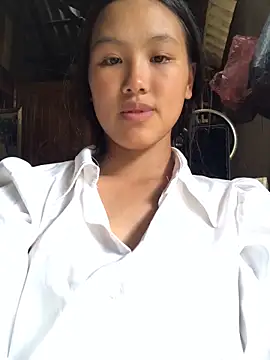 Snapshot of Mai_lovely chatting on September 28, 7:47 am Mai lovely online show from September 28, 7:47 am