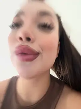 Snapshot of kiss_Lissa chatting on October 7, 1:04 pm kiss Lissa online show from October 7, 1:04 pm