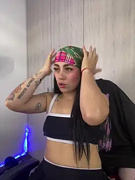 Snapshot of liladiamond_ chatting on October 7, 12:42 pm liladiamond online show from October 7, 12:42 pm