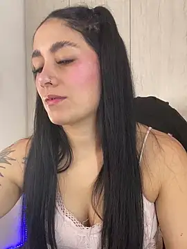 Snapshot of liladiamond_ chatting on October 15, 12:52 pm liladiamond online show from October 15, 12:52 pm