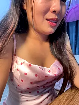 Lie liee online show from October 3, 2:22 pm