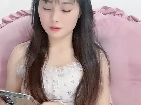 Lie liee online show from March 2, 2:02 pm