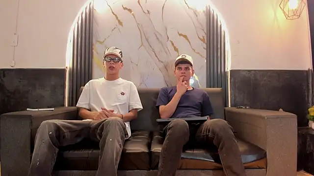 liam coleman25 online show from March 13, 4:58 am