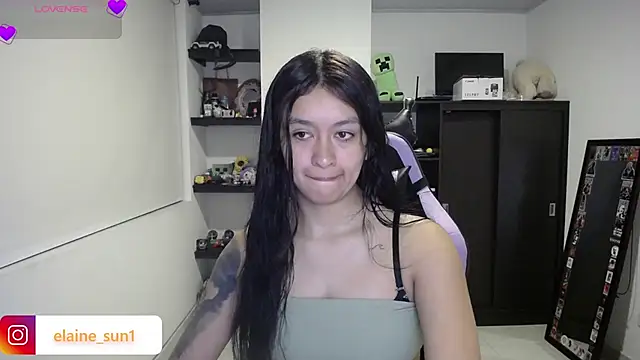 elaine sun1 online show from May 12, 11:44 pm