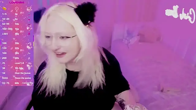 JuliaSharkk online show from November 22, 10:12 pm