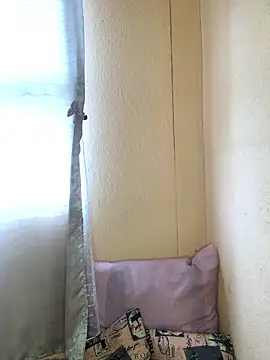 Caramel102004 online show from January 16, 8:32 am