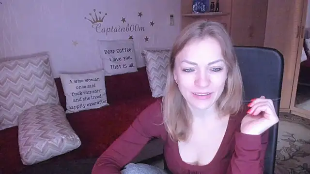 Tiffany Bates online show from October 10, 3:55 am