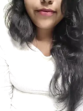 Miss Rose   online show from October 4, 6:45 pm