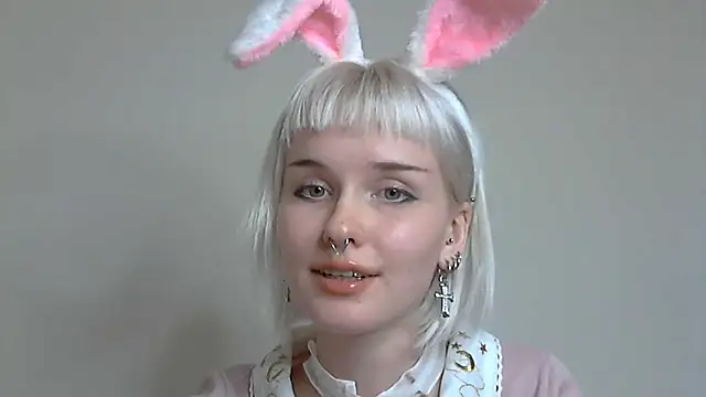 Snapshot of Paradoxy_ chatting on October 9, 6:45 pm Paradoxy online show from October 9, 6:45 pm