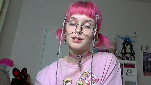 Paradoxy  online show from February 15, 8:30 pm