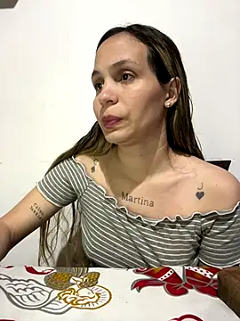 afroditabri online show from September 28, 2:40 am