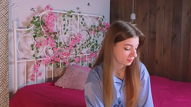 TawanaWalleck online show from October 7, 7:07 pm