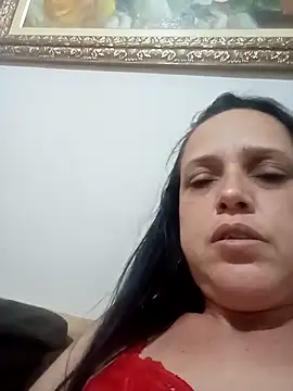 Snapshot of Crisribeiro chatting on October 15, 2:36 am Crisribeiro online show from October 15, 2:36 am