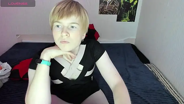 Cattie w  online show from November 5, 1:33 am