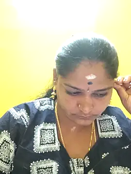 navyasree143 online show from September 27, 2:19 am