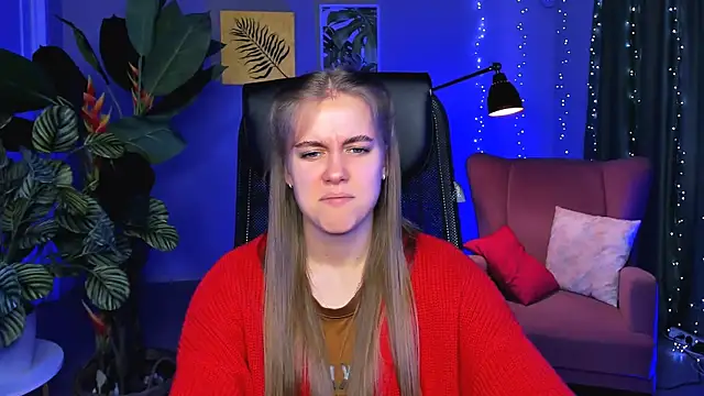 JuneWoods online show from March 26, 7:32 am