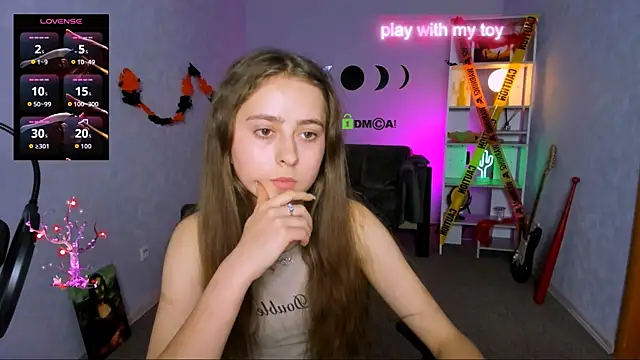 rebecca smile online show from October 27, 1:28 pm