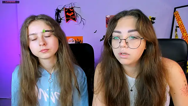 rebecca smile online show from October 22, 5:45 am