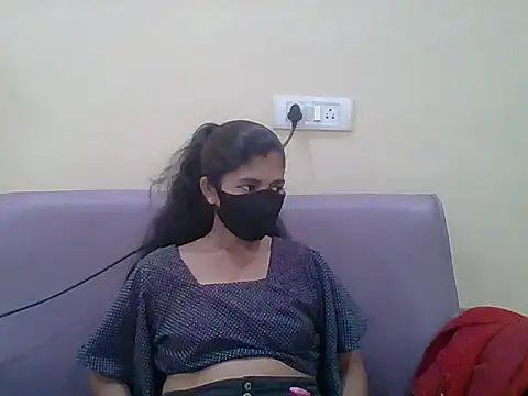 NORA  online show from December 15, 5:45 am