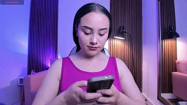MAGIC VERA online show from May 6, 1:15 pm