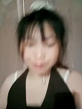 min-xinh online show from March 22, 8:42 am